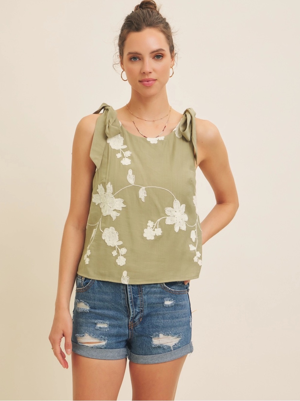 Summer Villa Embroidered Bow Strap Blouse Size Small